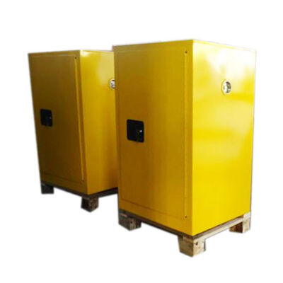 China Micro Dimension Fireproof Storage Cabinet Full Steel Structure Built - In Grounding Connector supplier